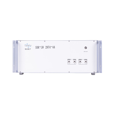 SDR-LW 2974-44 RF 10 MHz-44 GHz 160 MHz BW Ogni 2 canali 4 × USB 3.0 2 × SFP+ 4 × PCIE BUS i7 Processore USRP Integrated Software Defined Radio Device